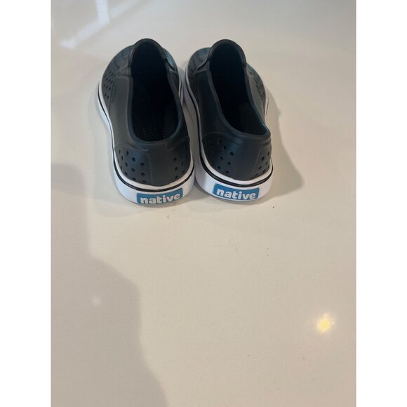 Native Jefferson Slip-On Shoes Black Size 7 - Picture 3 of 5